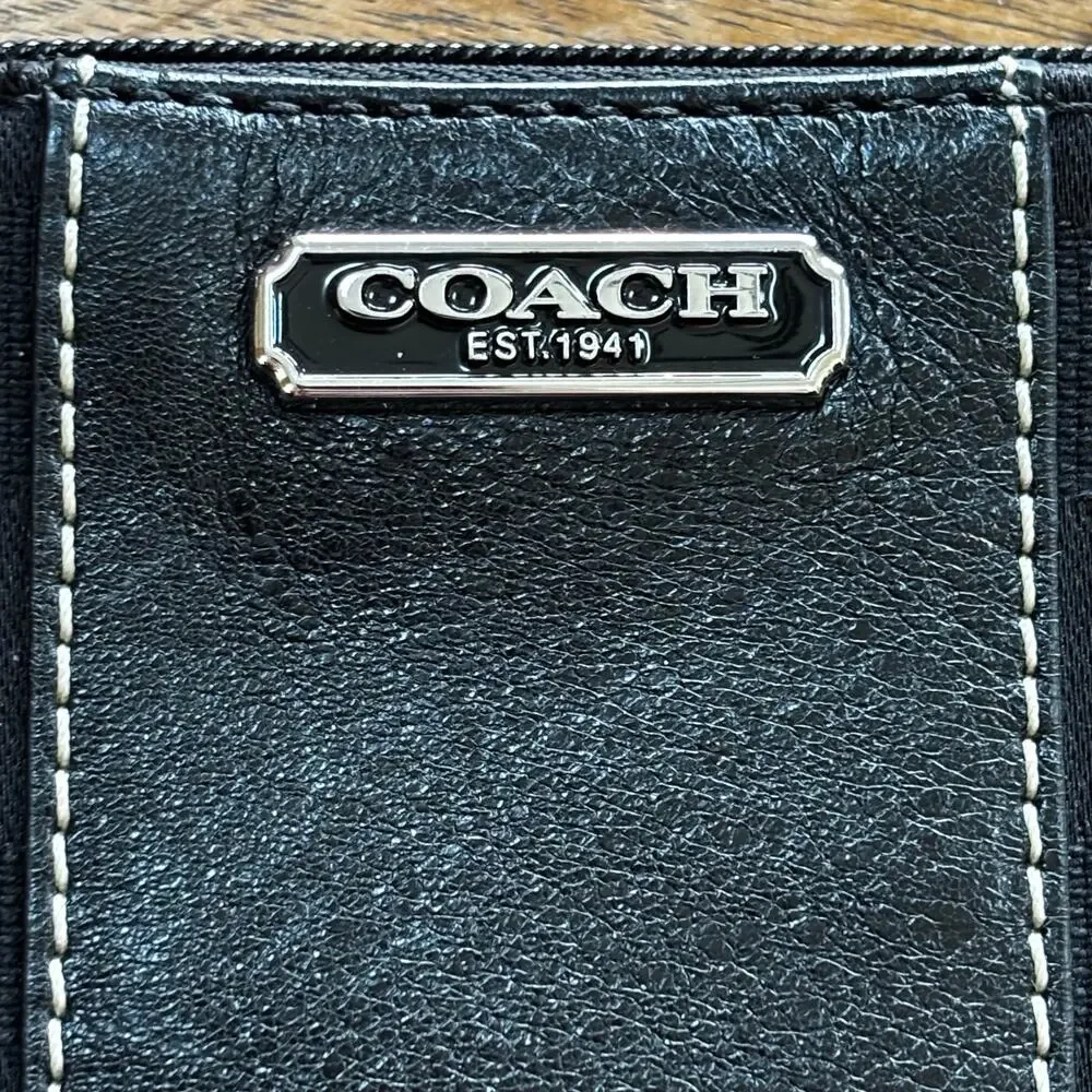 Coach black wristlet leather & signature logo canvas top zipper hang tag classic